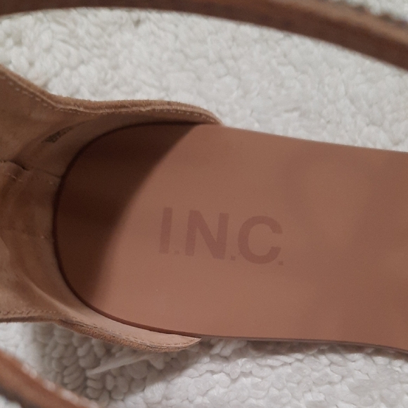 INC International Concepts Rhinestone Bow Sandals - Picture 2 of 8